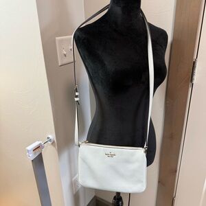 Kate Spade New‎ York Crossbody Bag Purse Small Powder Blue Leather Triple Gusset